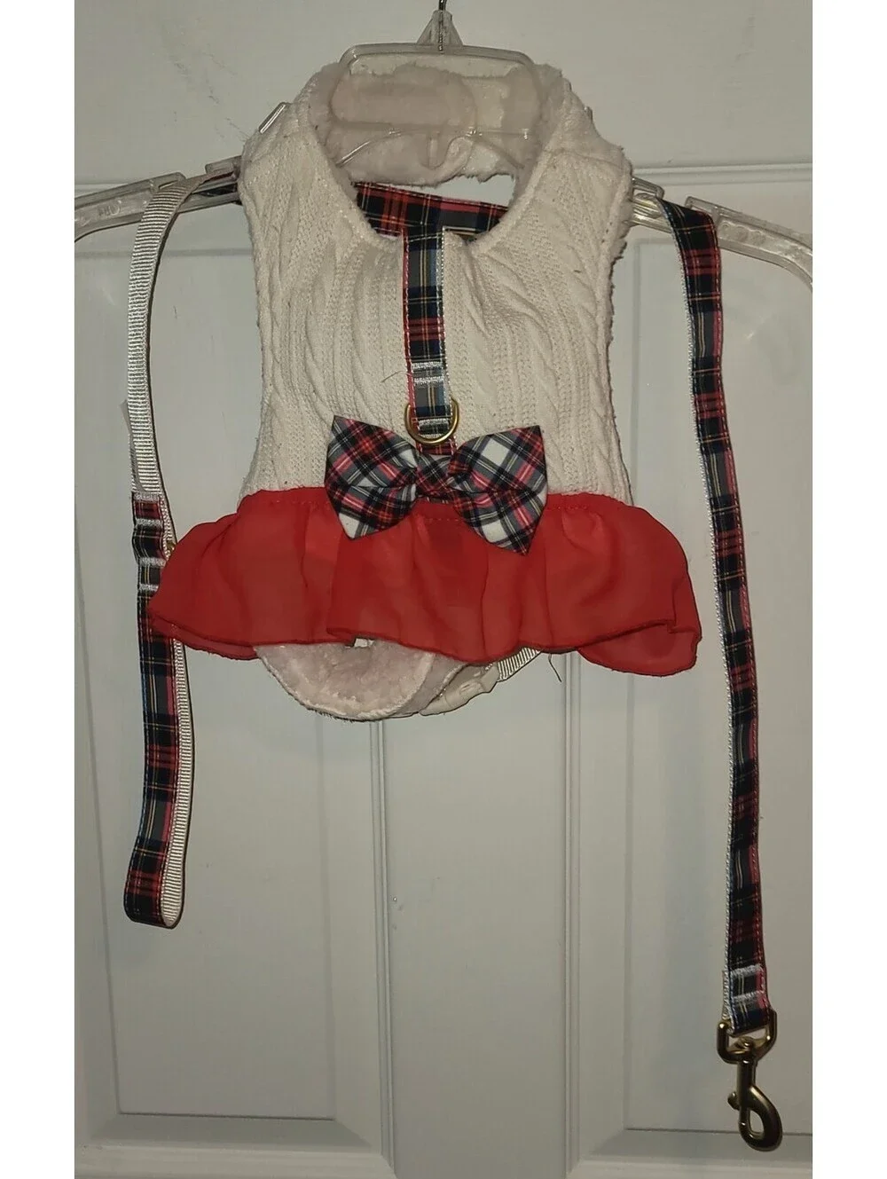PETSMART CREAM/RED PLAID HOLIDAY BOW RUFFLE HARNESS SET MED+ 4FT MATCHING LEASH